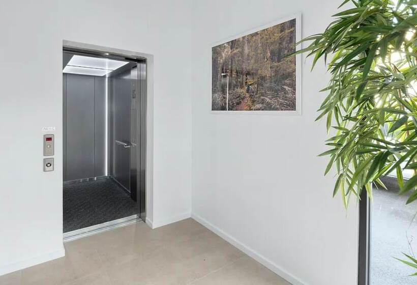 مُتل Beachfront Voyager Motor Inn