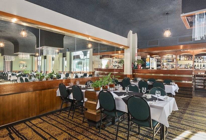 مُتل Beachfront Voyager Motor Inn