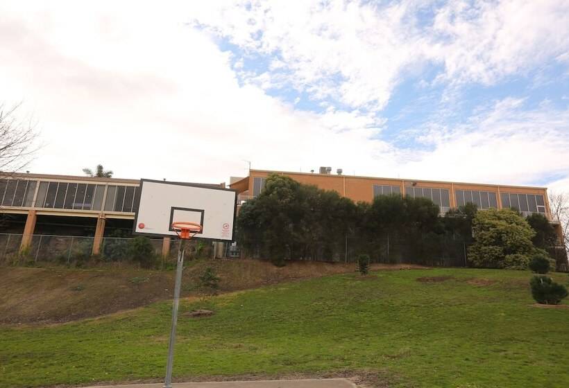 מוטל Best Western Melbourne Airport