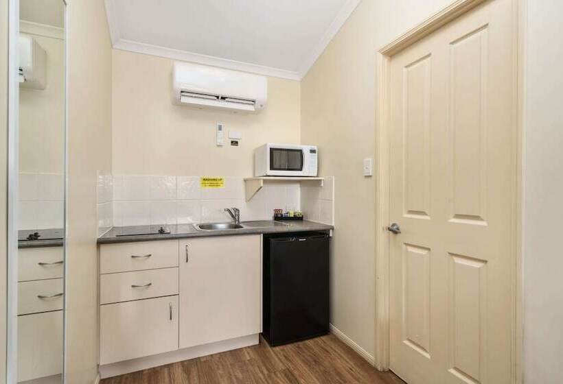 モーテル Caboolture Central Motor Inn, Sure Stay Collection By Bw