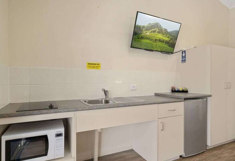 Мотель Caboolture Central Motor Inn, Sure Stay Collection By Bw