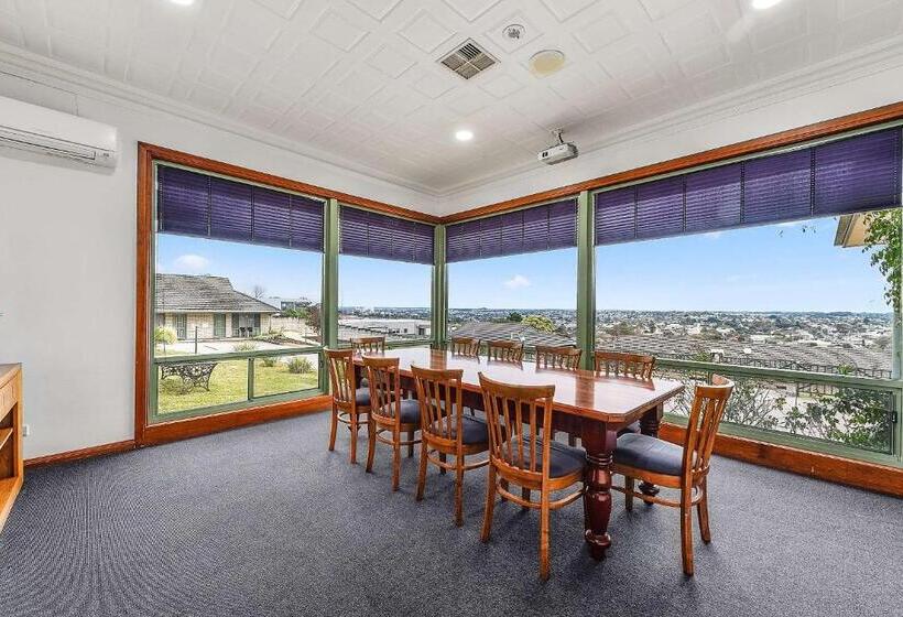 מוטל Comfort Inn The Lakes