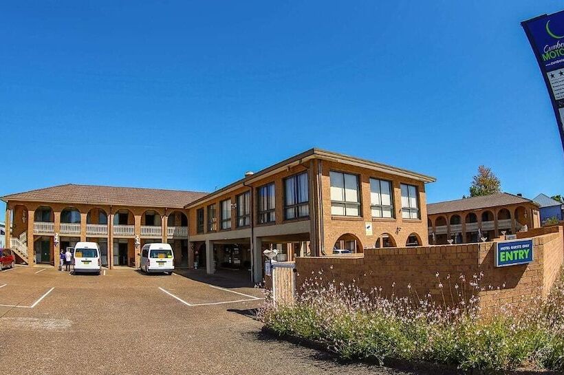 מוטל Cumberland Motor Inn