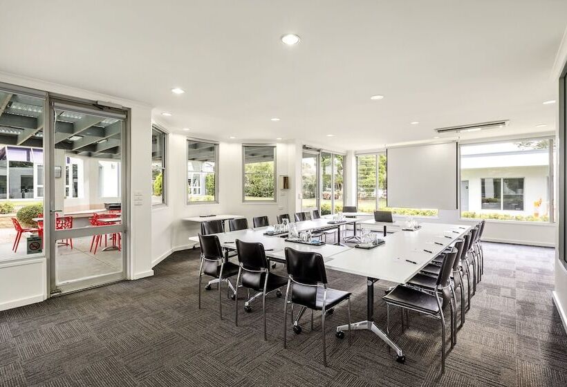 모텔 Doncaster Apartments By Nightcap Plus