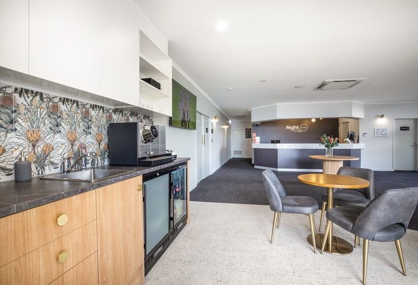 מוטל Doncaster Apartments By Nightcap Plus