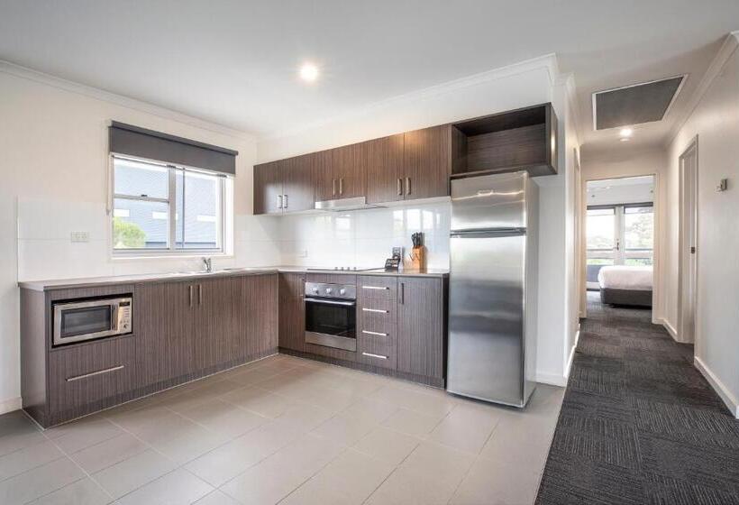 מוטל Doncaster Apartments By Nightcap Plus