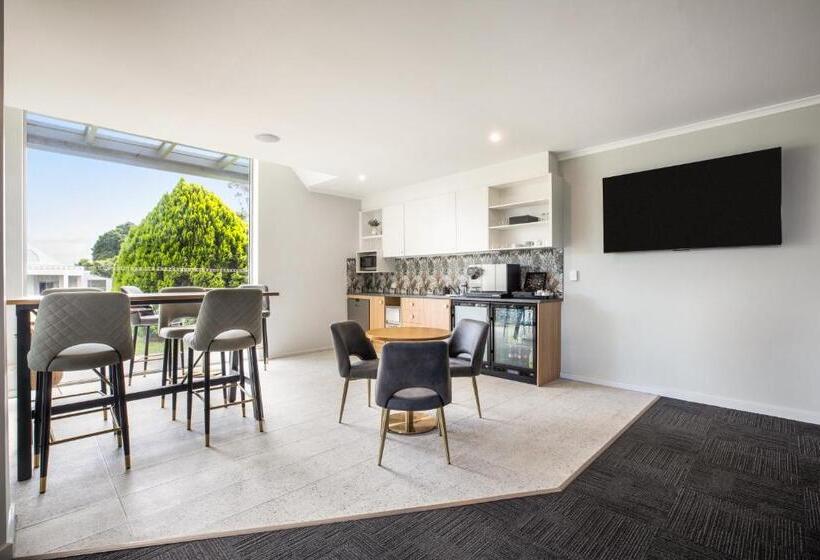 모텔 Doncaster Apartments By Nightcap Plus