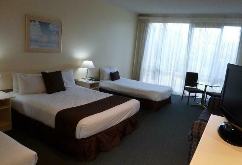 מוטל Frankston International