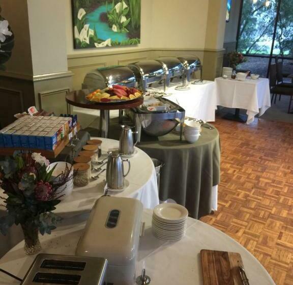 מוטל Frankston International