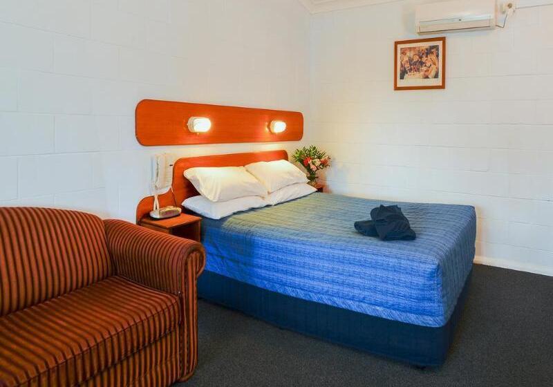 מוטל Rest Point Motor Inn