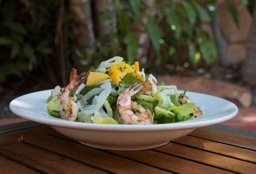 مُتل Roebuck Bay