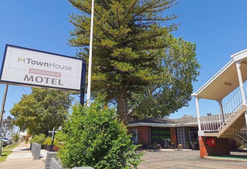 מוטל Town House Motor Inn