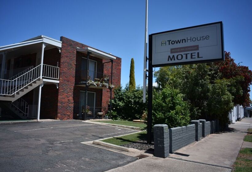 מוטל Town House Motor Inn