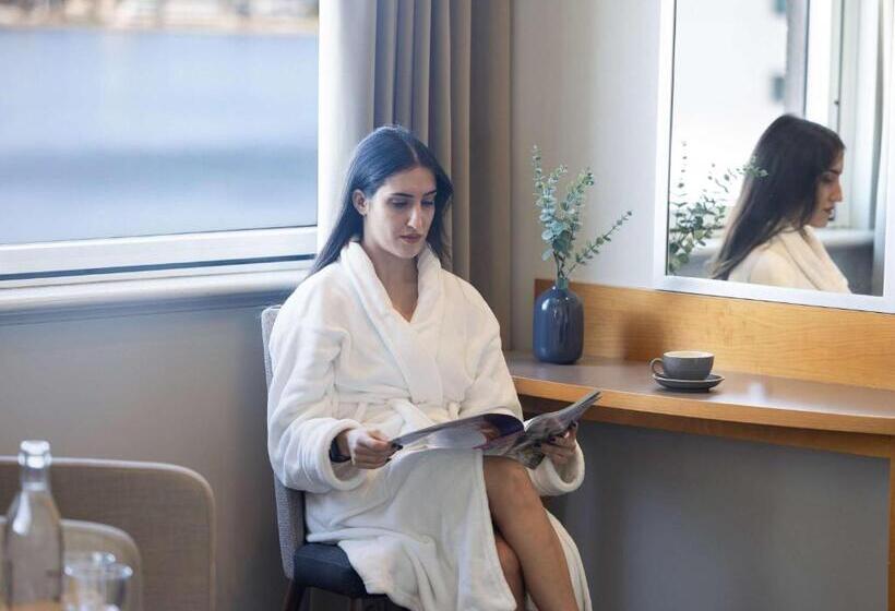 Novotel Perth Langley