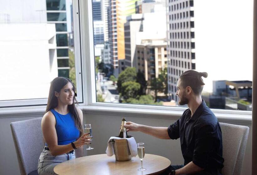 Novotel Perth Langley