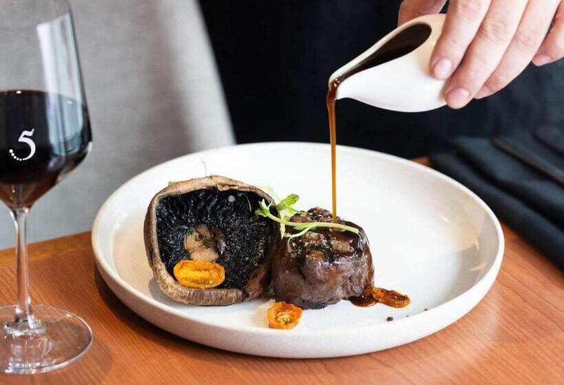 Novotel Perth Langley