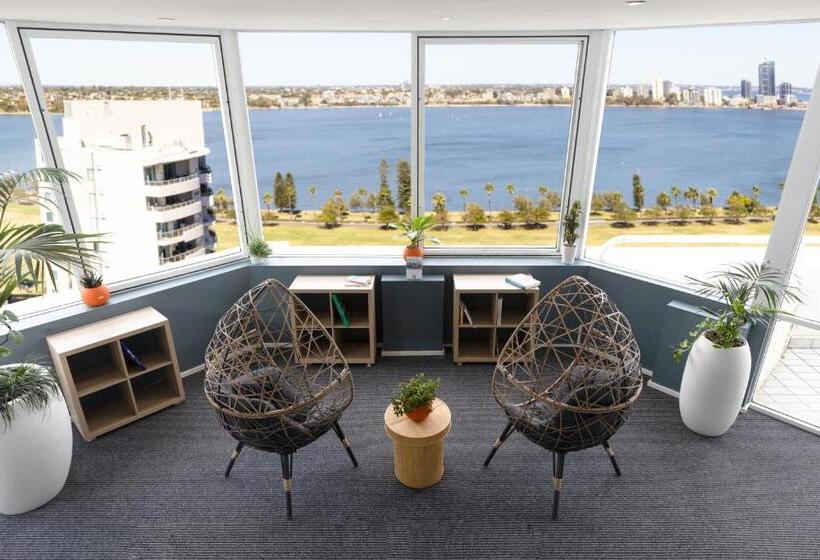 Novotel Perth Langley