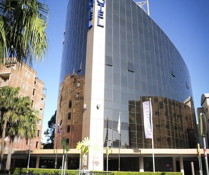 Novotel Sydney Parramatta