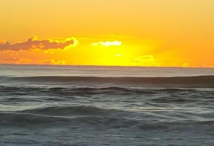 منتجع Outrigger Burleigh