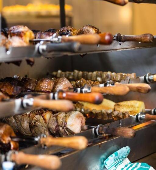 Pacific Hotel Cairns