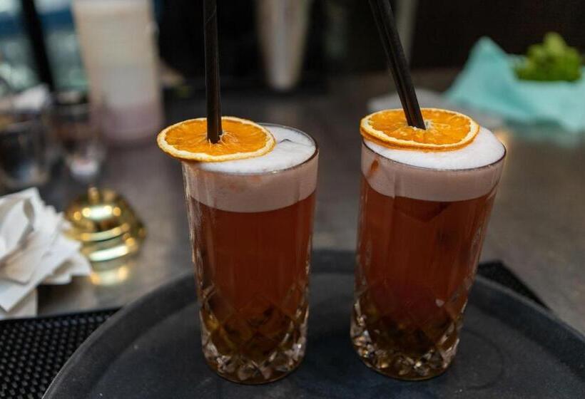 Pacific Hotel Cairns