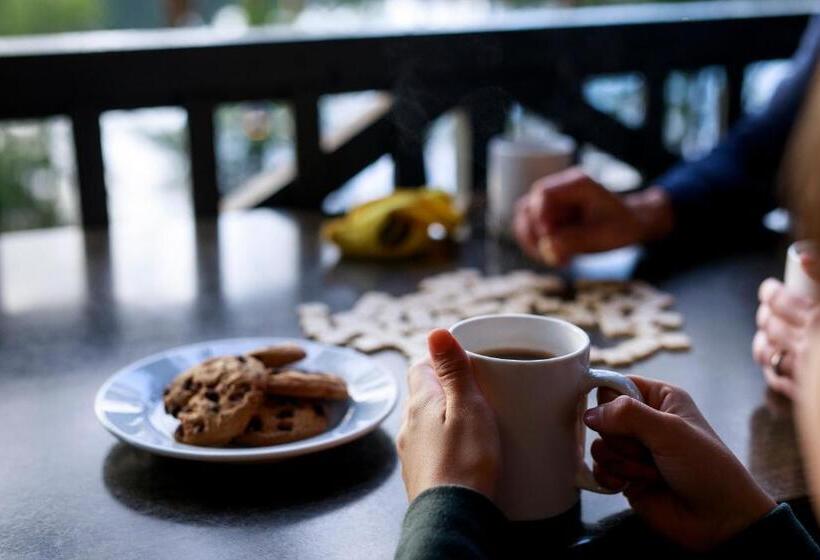 Rac Karri Valley Resort