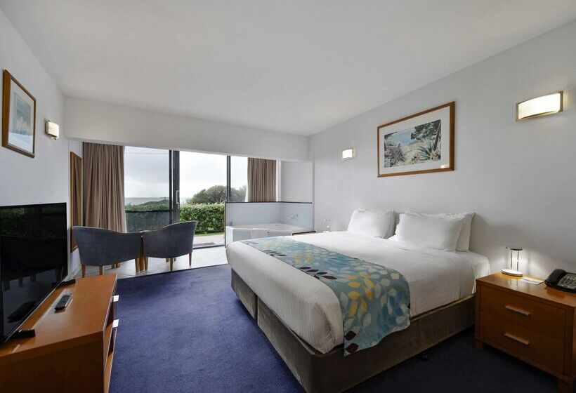 Курорт Mantra Bunbury