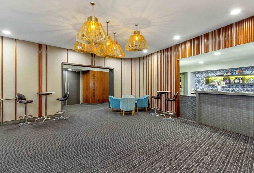 Курорт Mantra Bunbury