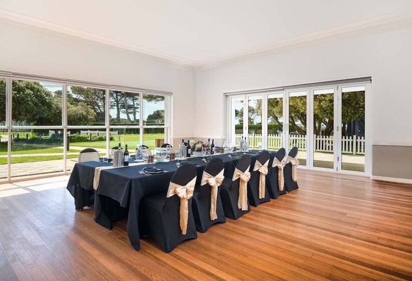 אתר נופש Mantra Lorne