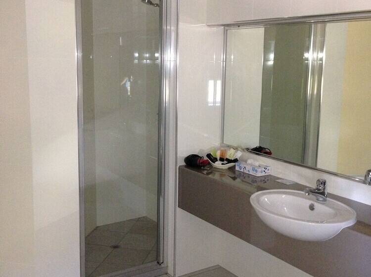 אתר נופש Ocean International