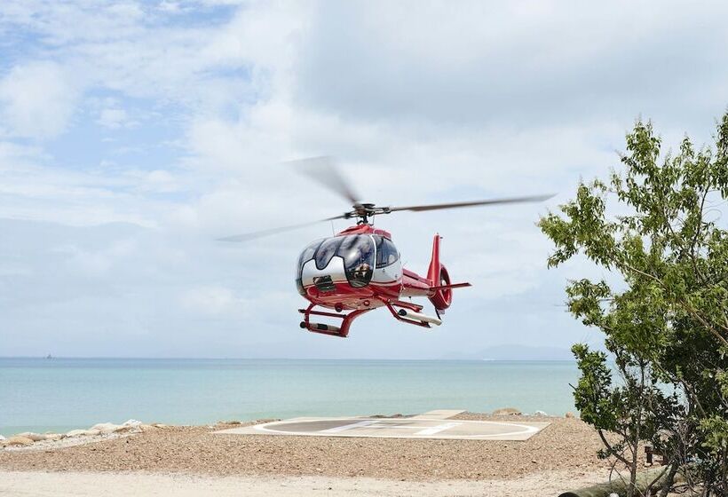 منتجع Orpheus Island Lodge