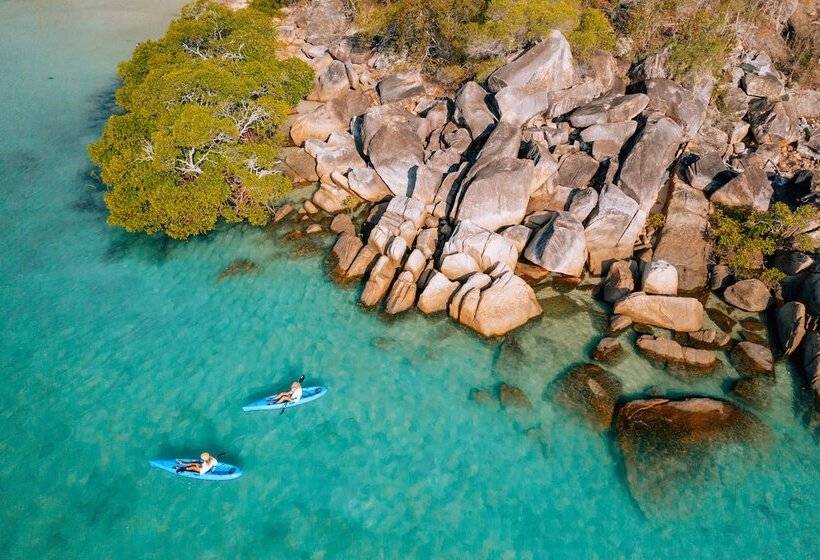 منتجع Orpheus Island Lodge