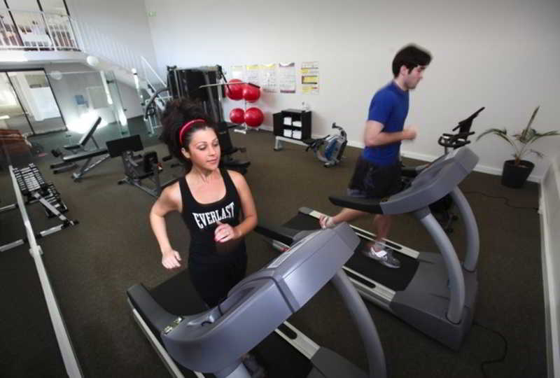 אתר נופש Pier 21 Riverside Apartment