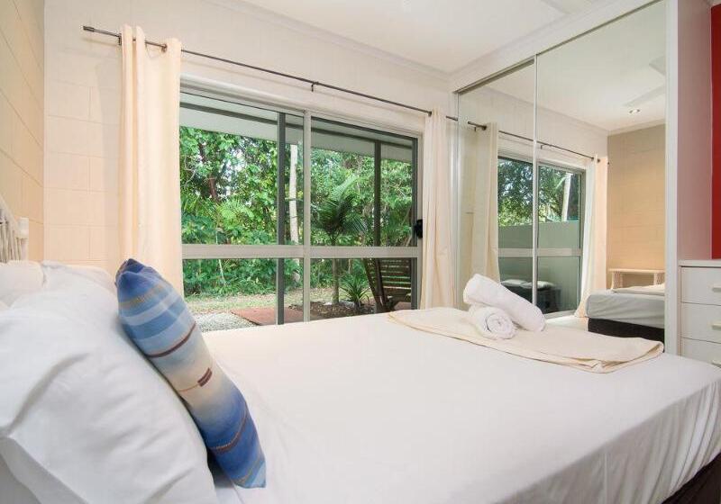 Курорт Titree Village Holiday Apartments