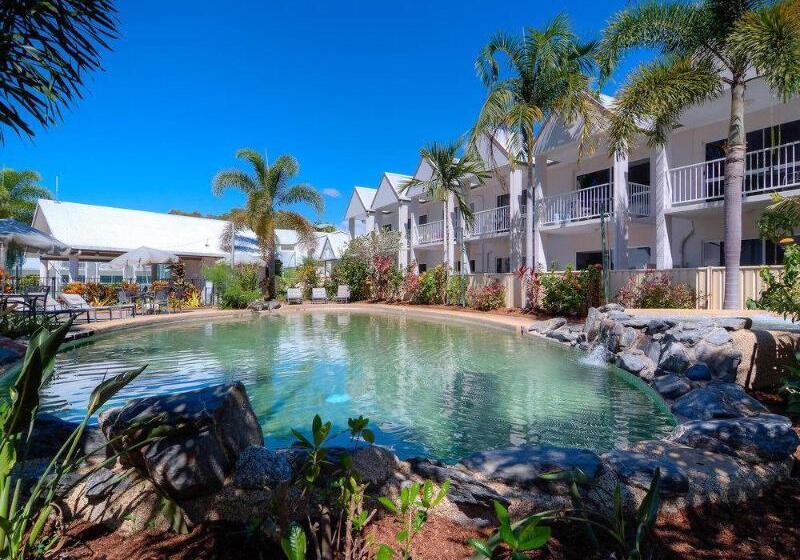 Курорт Titree Village Holiday Apartments