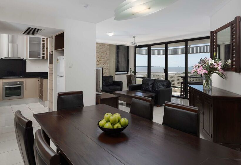 Rydges Esplanade Resort Cairns