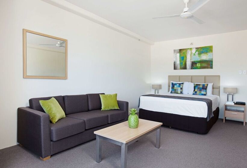 Rydges Esplanade Resort Cairns