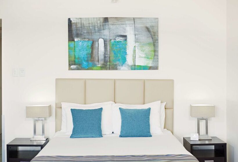 Rydges Esplanade Resort Cairns