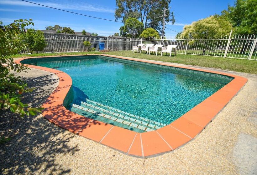 Sandown Heritage Motel