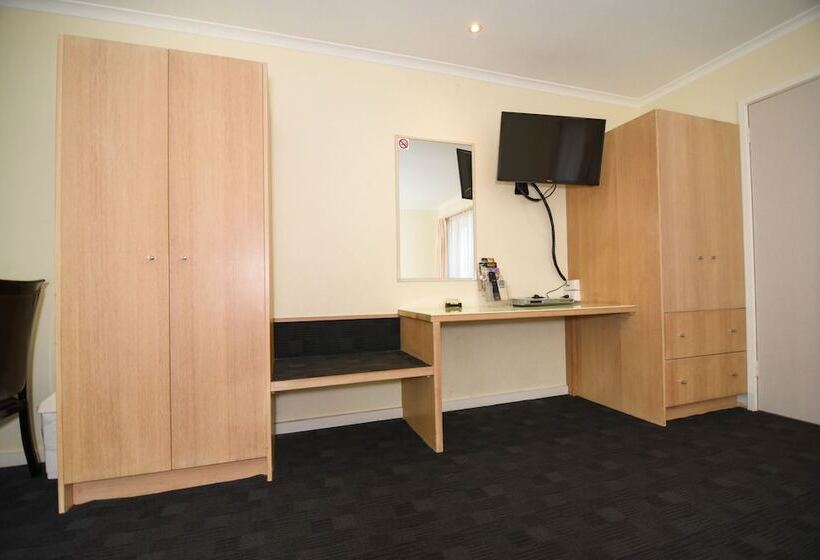 Sandown Heritage Motel