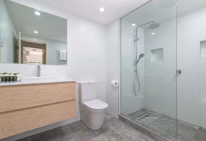 Driftwood Mantaray   Official Onsite Reception And Check In