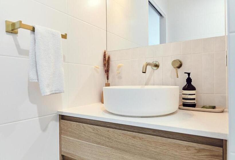 The Noosa Apartments