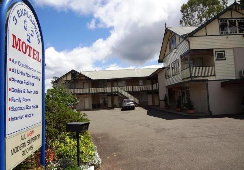 Three Explorers Motel