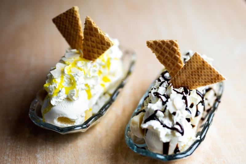 Top Of The Town Hotel Motel