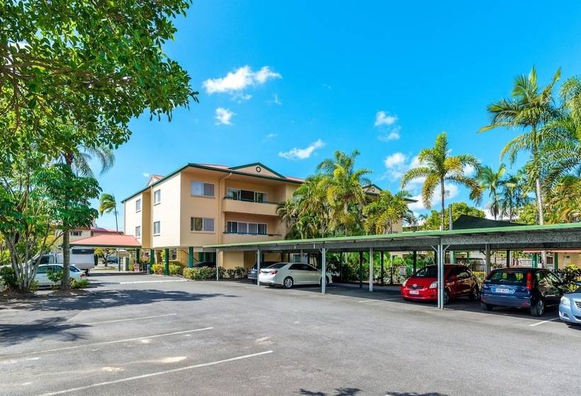 Tradewinds Mcleod Holiday Apartments
