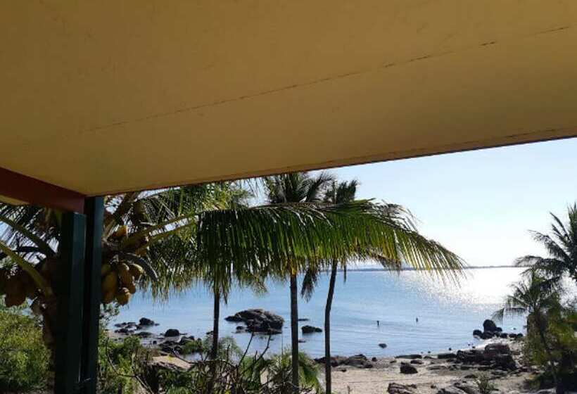 Whitsunday Sands Resort