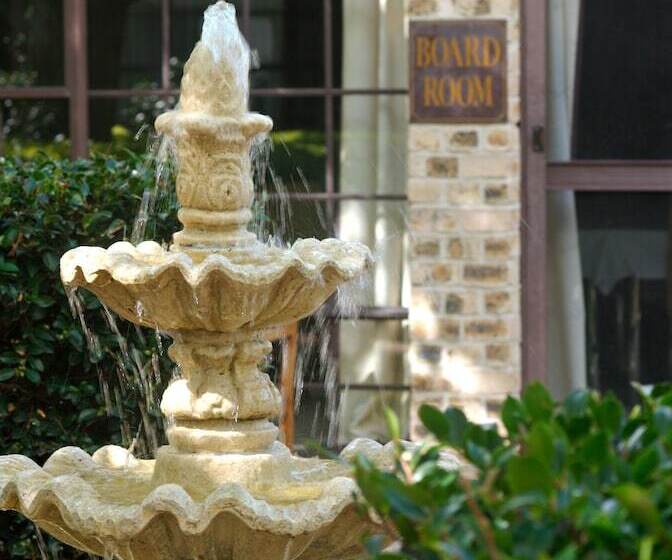 هتل Sir Francis Drake