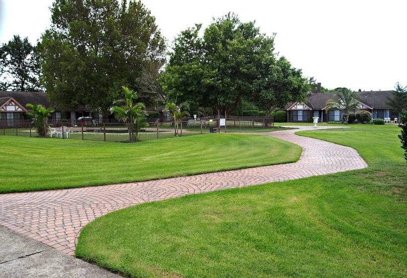 هتل Sir Francis Drake