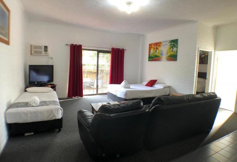 Allan Cunningham Motel