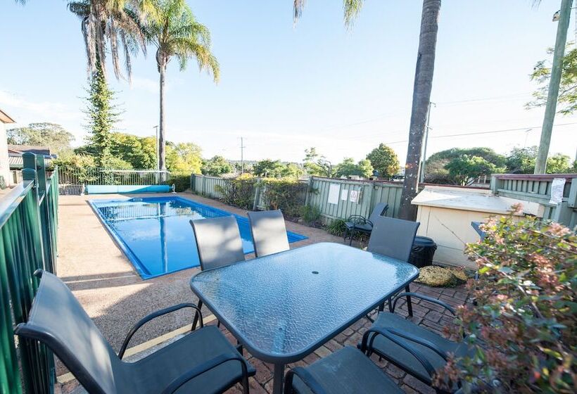 Allan Cunningham Motel